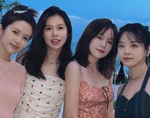 吐槽苹果版“www.17”入口：信息杂乱，吃瓜都得费脑筋！