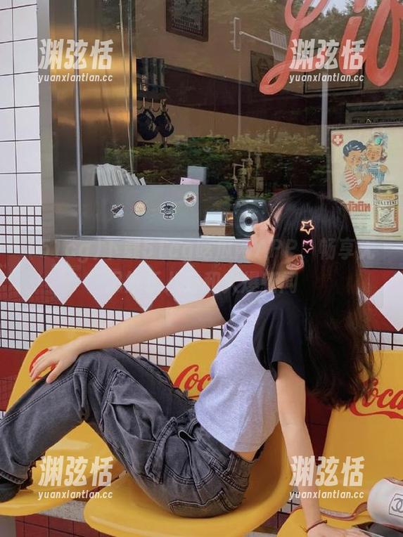 下载51cg吃瓜网APP，畅享无尽娱乐八卦和火爆新闻