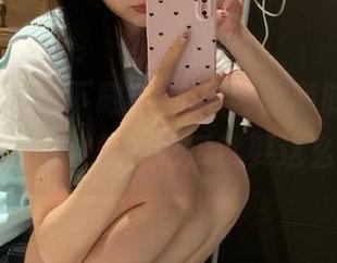 下载51吃瓜网，随时随地查看今日热门大瓜，吃瓜就要这么简单！