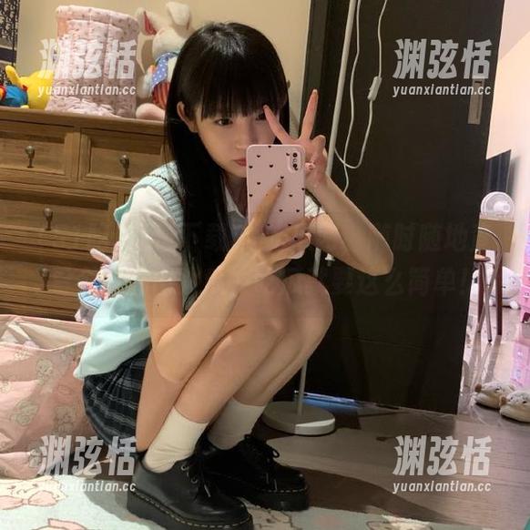 下载51吃瓜网，随时随地查看今日热门大瓜，吃瓜就要这么简单！