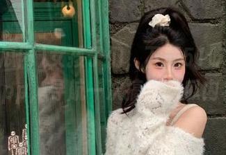 女孩子们，下载51吃瓜网官方app，导航一次搞定吃瓜内容！