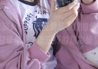 91吃瓜视频苹果版的传送门，立刻带你进入吃瓜界的精彩纷呈！