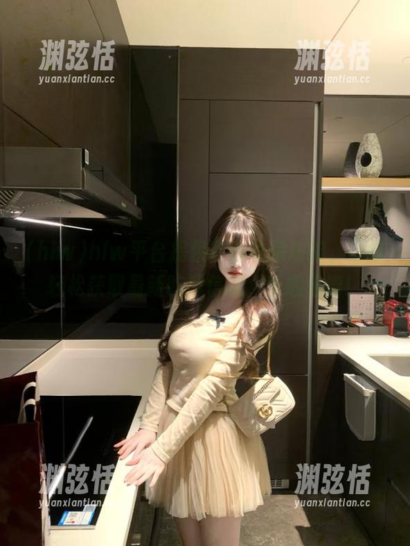 hlw平台提供在线收藏功能，助你轻松获取最新吃瓜信息，乐趣倍增！