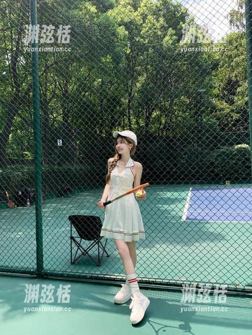 甜美少女推荐的tttzzz黑料不打烊肾虚18连首页网址，让你吃瓜停不下来！