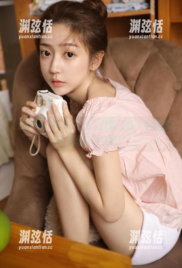 zztt21在线入口新上线，小姐姐带你吃瓜不停歇！