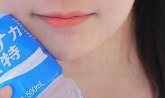 想吃瓜？快来zztt11，点击链接登录，获取更多八卦新闻！