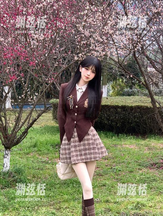 邀请你在“五一吃瓜免费版”观看劲爆话题，分享最in的吃瓜心得！