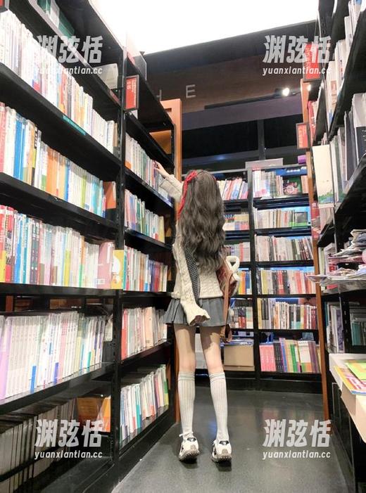 免费吃瓜网站大揭秘：这款app让你轻松获取最新八卦资讯！