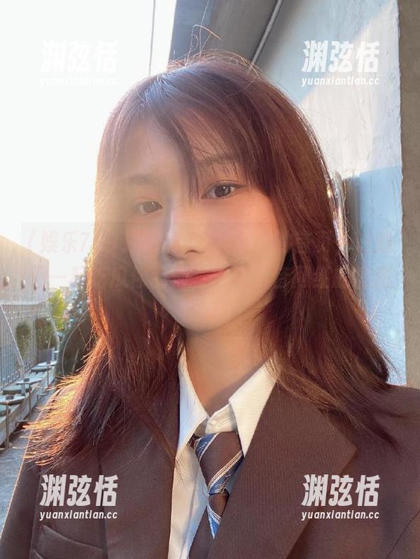 娱乐718超好玩的首页，让我们一起吃瓜你我他，透视抖音网红的私密生活！