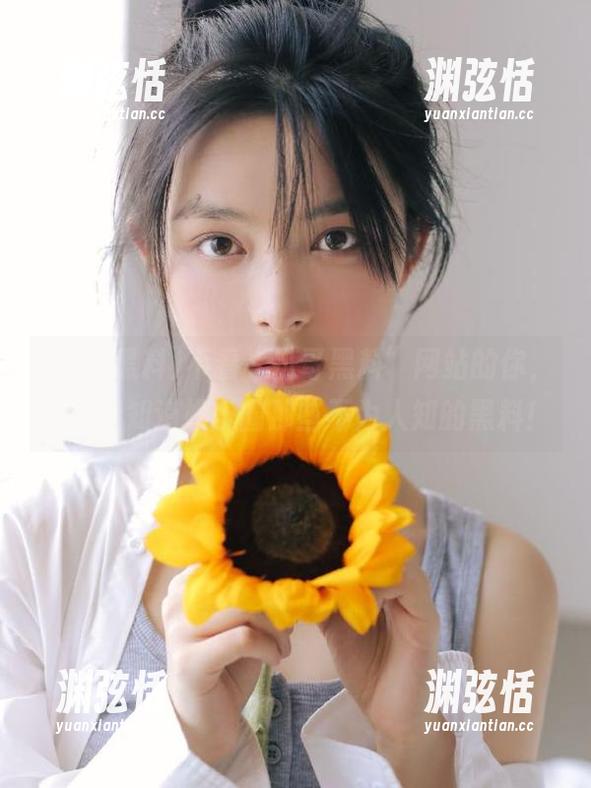不看“扒哥黑料”网站的你，怎么能知道娱乐圈那些不为人知的黑料！