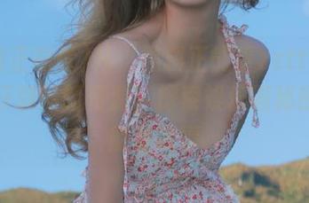 从“黑料正能量zztt26”网页获取最新资源，探索娱乐圈秘密的正能量故事